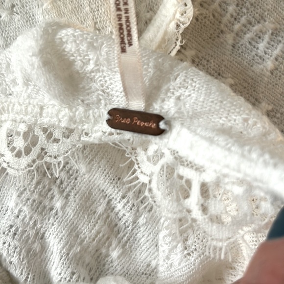 Free People Lace V-Neck Balloon Sleeve Sweater - Picture 4 of 5
